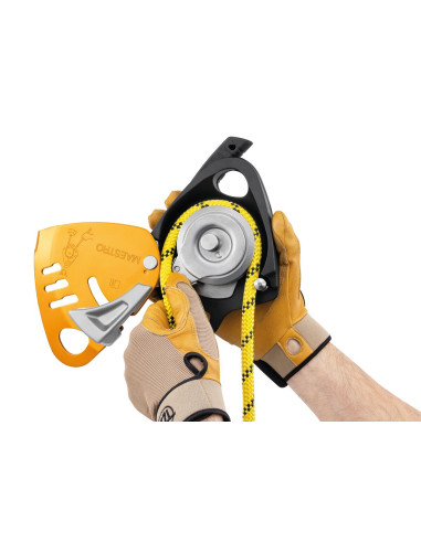 Descendeur avec poulie-bloqueur intégrée -...